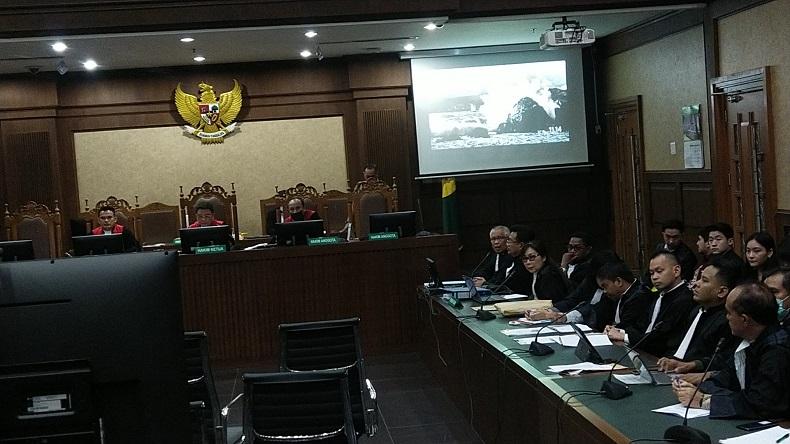 Sidang Perdana Ditunda, Lukas Enembe Ngaku Sakit