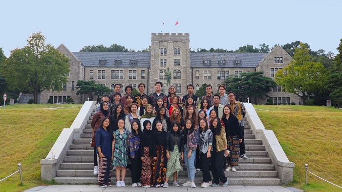 Kemendikbudristek Resmi Buka Pendaftaran IISMA Co-Funding, Ini Syarat-syaratnya