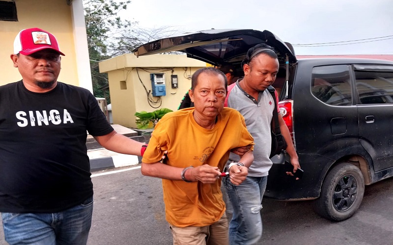 Ditangkap Polisi, Ini Tampang Pria Bunuh Istri di Baturaja Timur OKU