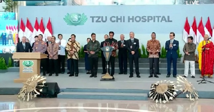 Jokowi: 1 Juta Orang Setiap Tahun Berobat ke Luar Negeri, 60 Persen Warga Jakarta