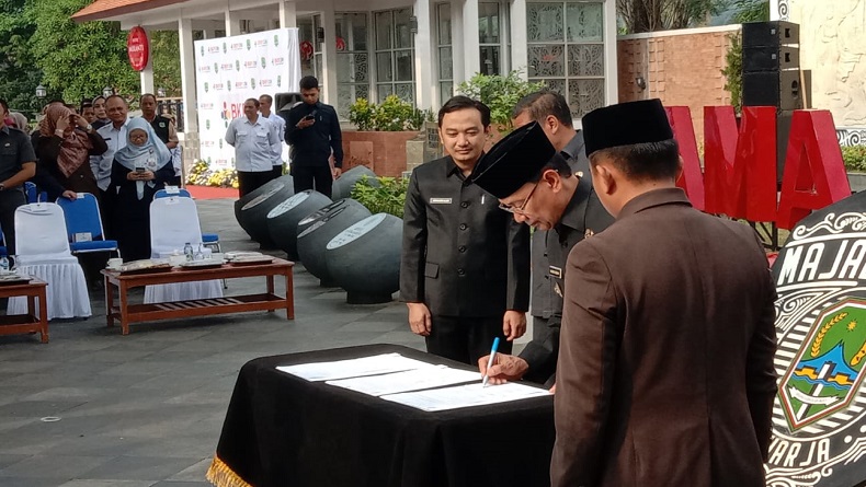 Prosesi Mutasi Pejabat Pemkab Majalengka Tak Biasa, Dipilih Lokasi Taman Sejarah