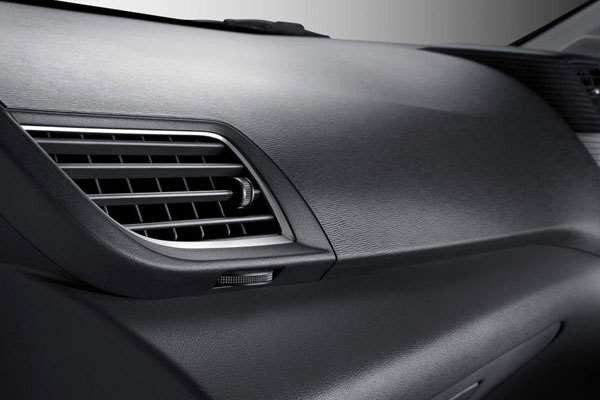 Kenali Penyebab AC Mobil Nggak Dingin, Jangan Sampai Tersiksa Kepanasan di Jalan