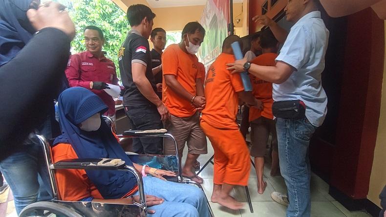 Modus Sindikat Perdagangan Orang di Sukabumi, Palsukan Usia Korban