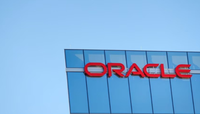 Oracle PHK Ratusan Karyawan