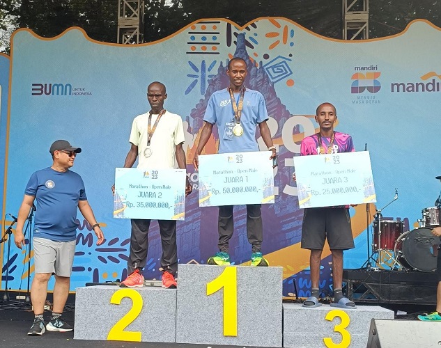 Pelari Kenya Dominasi Podium Mandiri Jogja Marathon 2023