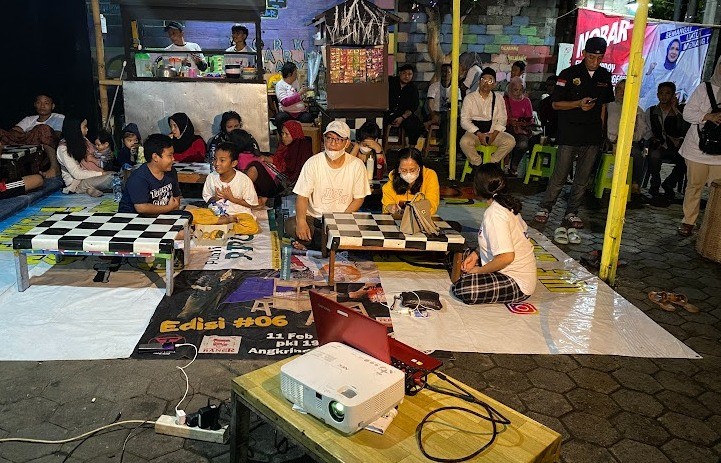 Warga Tebet Senang Ikuti Nobar Indonesia-Argentina RPA Perindo