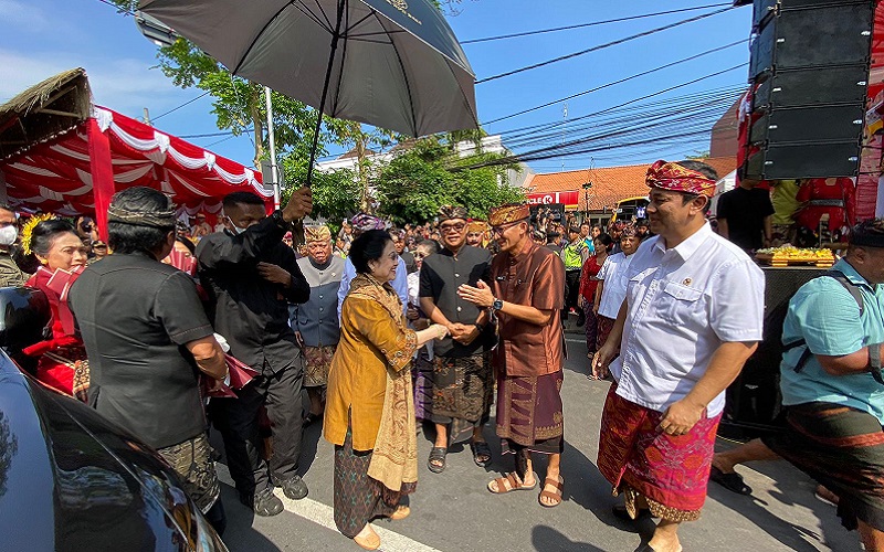 Sandiaga Uno Bertemu Megawati di Bali, Apa yang Dibahas?
