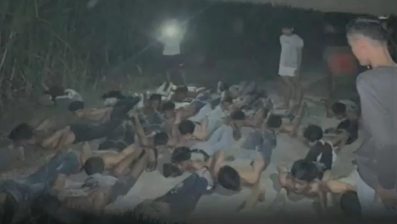 Viral Foto Puluhan Remaja Geng Motor Latihan Fisik Malam Hari di Kebun Tebu Deliserdang