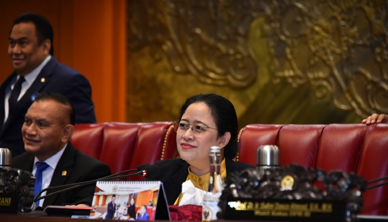Puan Maharani Bicara Pemilu 2024 di Hadapan Presiden Jokowi: Ojo Pedhot Oyot