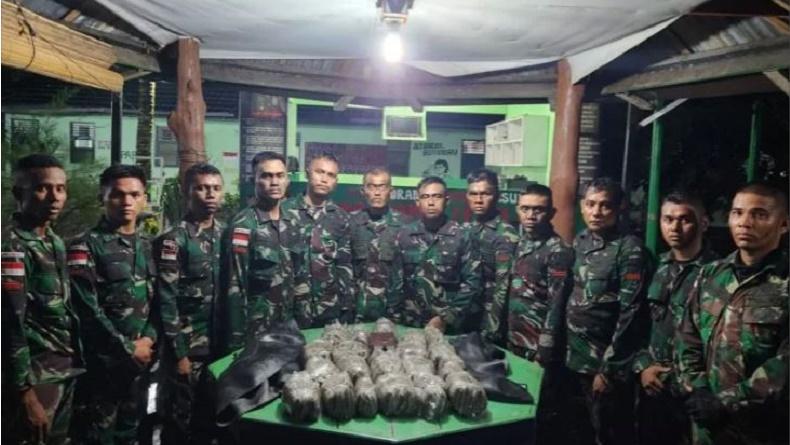 Satgas TNI Gagalkan Penyelundupan 20 Paket Ganja di Perbatasan RI-PNG, 2 Pelaku Kabur