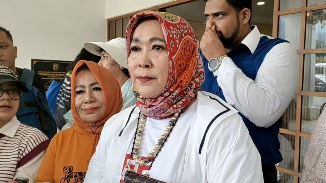Artis Lawas Jenny Rachman Buka Suara soal Selingkuhan Suaminya, Ternyata Masih Orang Dekat