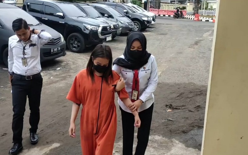 Janda Cantik Jual Diri dan Anak Putus Sekolah Ditangkap Polisi 