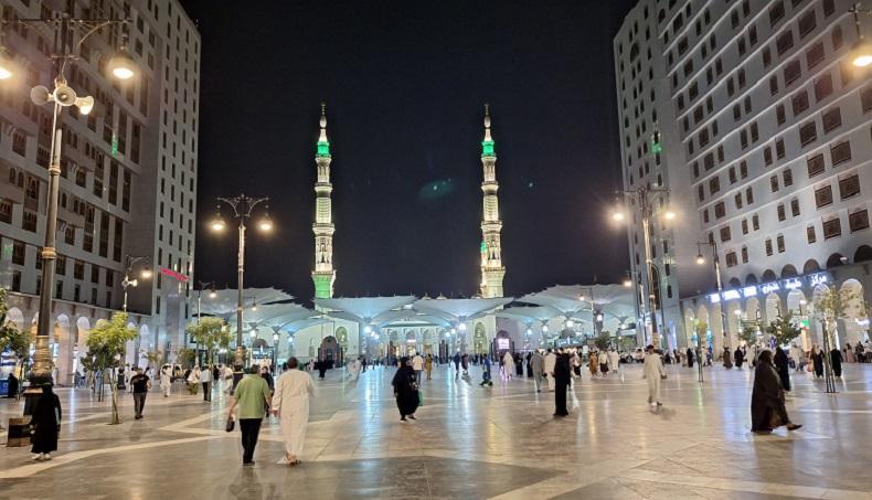 Jemaah Haji Indonesia Gelombang II Diberangkatkan dari Makkah ke Madinah Mulai Besok