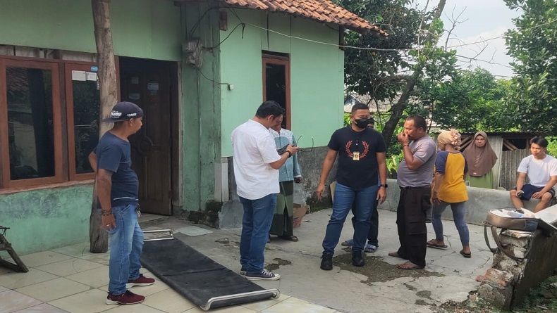 Tragis, Lansia di Karawang Tewas Bersimbah Darah usai Dilinggis Anak Perempuannya
