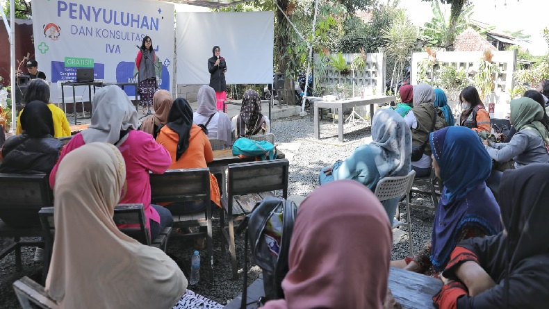 Ratusan Perempuan di Cimahi Antusias Konsultasi Pencegahan Kanker Serviks
