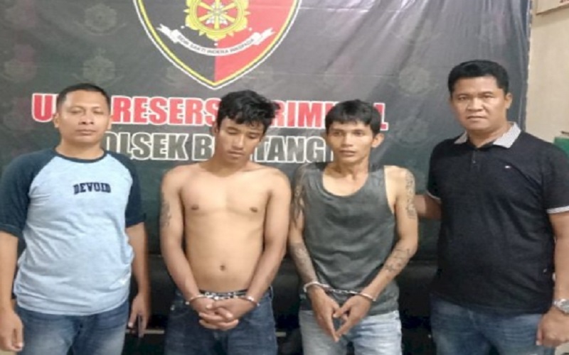 Jambret HP Anak Kecil, 2 Pria Bertato Tertunduk Ditangkap Polisi 