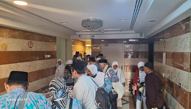 Tiba di Madinah, Embarkasi Solo Tutup Kedatangan Jemaah Haji Kuota Tambahan