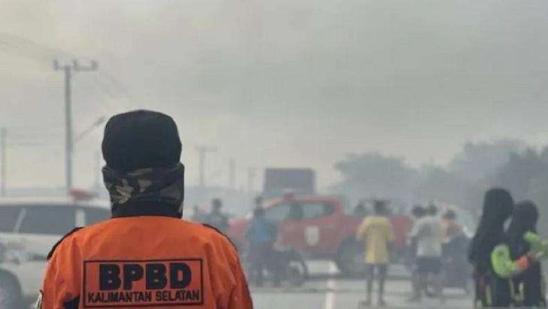 Karhutla di Kalsel Kian Meluas, Kabut Asap sampai Jalan dan Ganggu Jarak Pandang