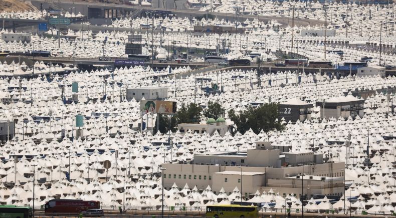 Arab Saudi Keluarkan Syarat Terbaru Jemaah Haji 2024, Simak Daftarnya!