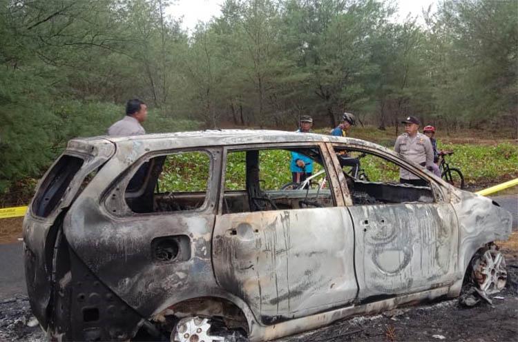 Mobil Misterius Ditemukan Hangus Terbakar di Pantai Congot Kulonprogo