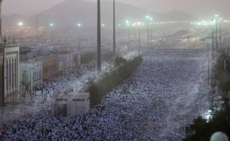 Jemaah Haji Indonesia Sempat Telantar di Muzdalifah, Kemenag Protes ke Masyariq