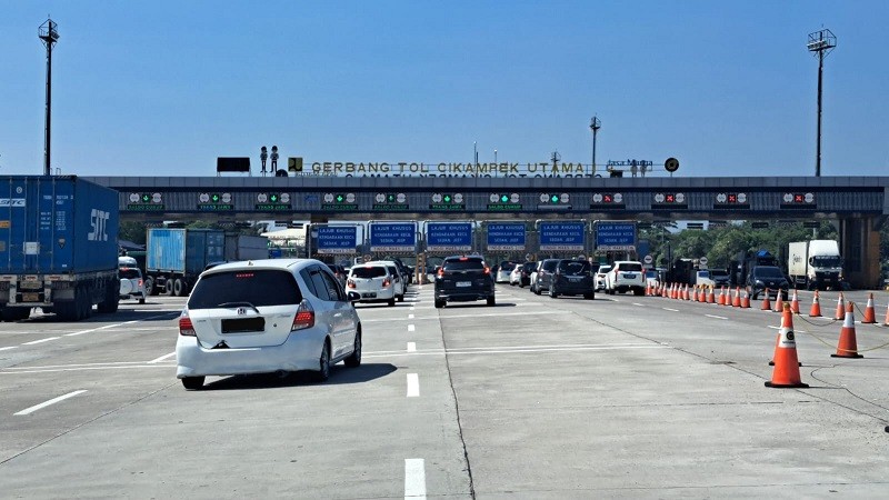 Jasa Marga Catat 182.000 Kendaraan Keluar Jabotabek pada H-2 Idul Adha 