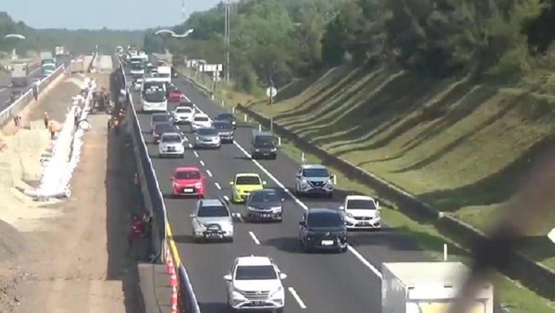 Libur Panjang Idul Adha, Kemenhub Batasi Operasional Angkutan Barang di Jalan Tol  