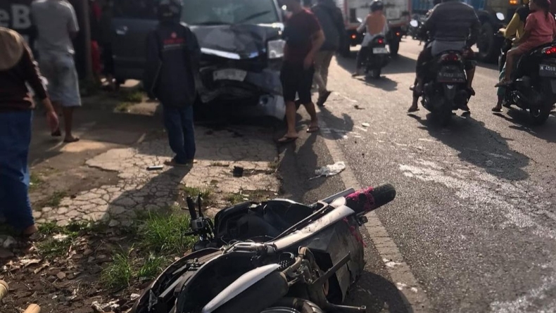 Kecelakaan di Malang, Sopir APV Tabrak 2 Pemotor hingga Tewas Diduga Mengantuk