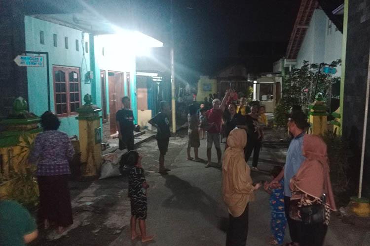 Gempa Bantul DIY M6,4, Warga Berhamburan Lari Keluar Rumah