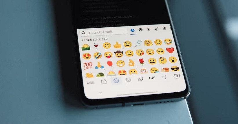 Cara Mengubah Emoji Android Menjadi iPhone, Gak Usah Ganti HP!
