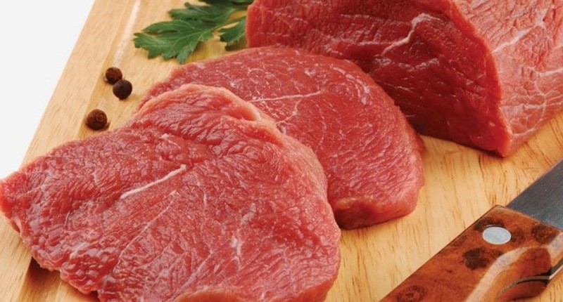 Hobi Makan Daging Ayam, Sapi, dan Kambing, Mana Paling Tinggi Kolesterolnya?