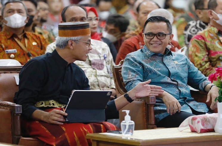 Kemiskinan Terus Menurun, Jateng Era Ganjar Jadi Percontohan Roadmap Reformasi Birokrasi Nasional