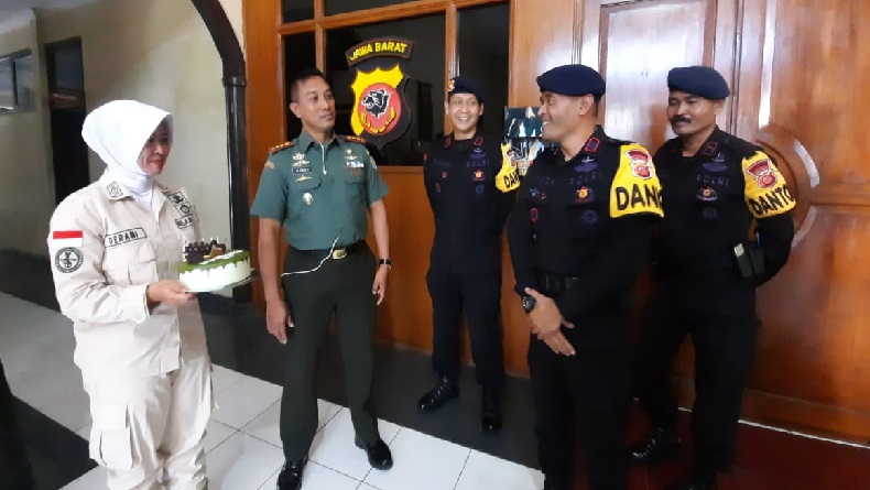 Mako Kompi 1 Yon D Brimob Polda Jabar di Garut Didatangi Personel Bekang III-44-02, Ada Apa?