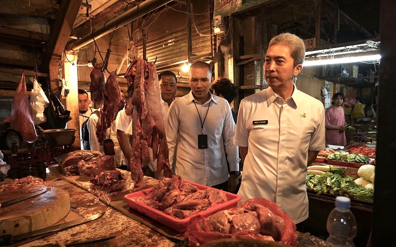 Wakil Wali Kota Bogor Sidak Daging Sapi di Pasar Buntut Temuan Cacing Hati saat Idul Adha