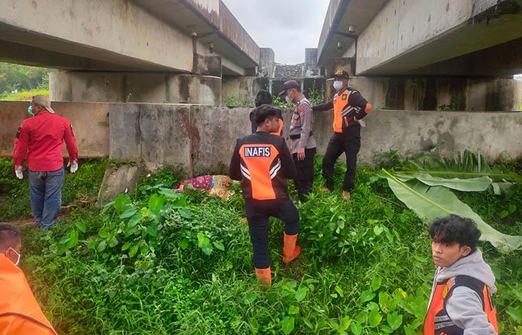 Tragis, Nenek di Kulonprogo Tewas Tertabrak Kereta