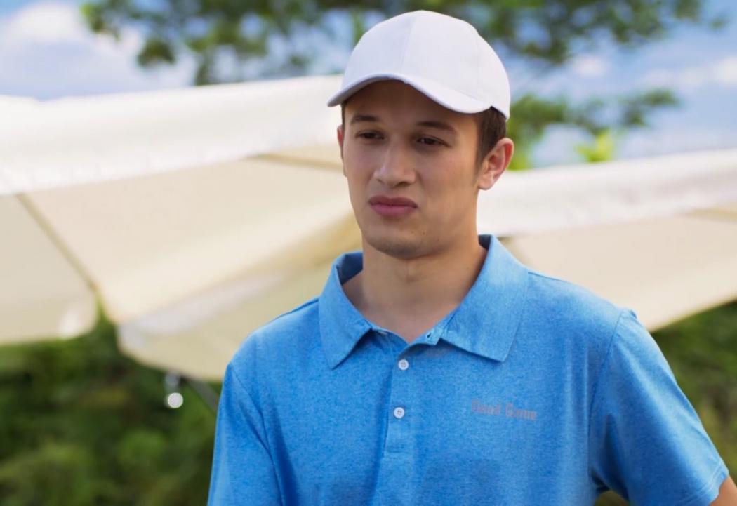 Arya Vasco Tampil Perdana Jadi Pemain Golf Profesional