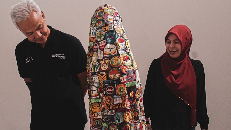 Ganjar Kunjungi Art Jog Bersama Istri: Luar Biasa!