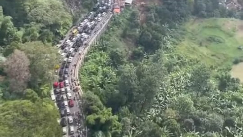 Jalur Puncak Gelar Car Free Night pada 31 Desember, Jalan Akan Ditutup Sore Hari