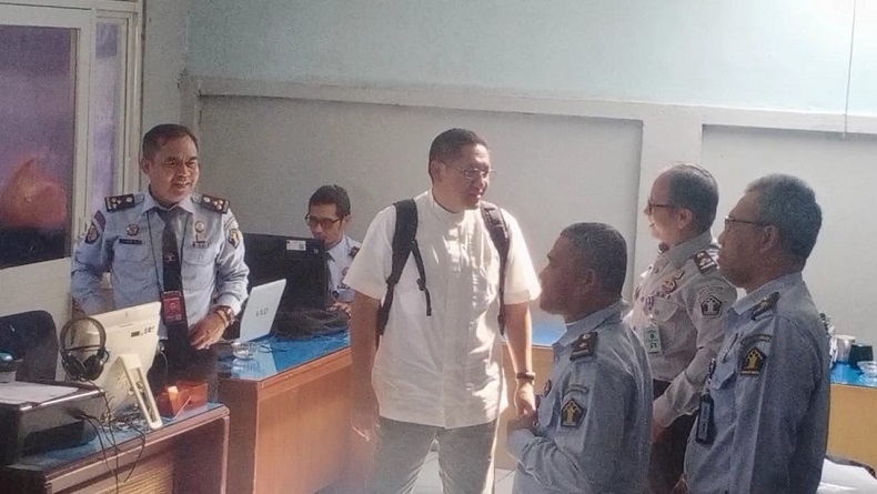 Anas Urbaningrum Bebas Murni Hari Ini, Datang ke Bapas Bandung Urus Berkas