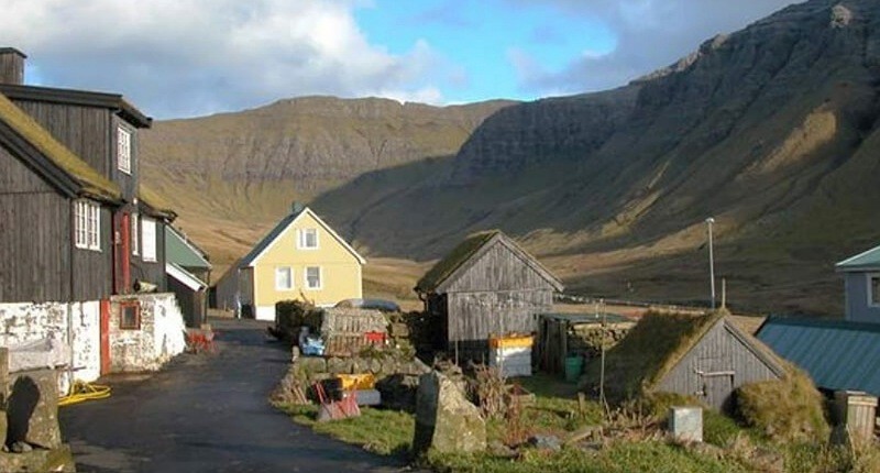 Desa Unik di Dunia dengan Pemandangan Luar Biasa, Salah Satunya Hanya Dihuni 18 Penduduk