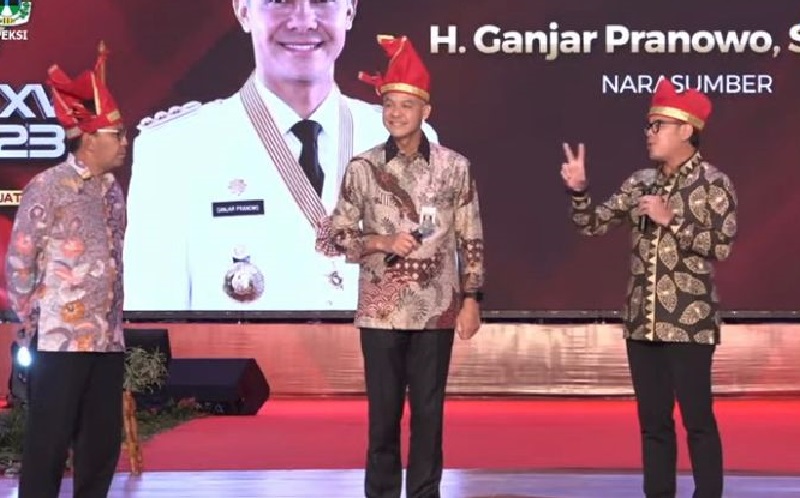 Ditanya Wali Kota Bogor soal Prabowo dan Anies, Ganjar: Senior dan Teman