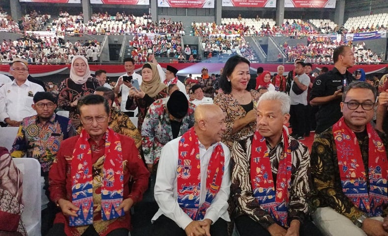 Ganjar Pranowo Diteriaki Presiden di Acara Peringatan Hari Koperasi ke-76 di Jakarta 