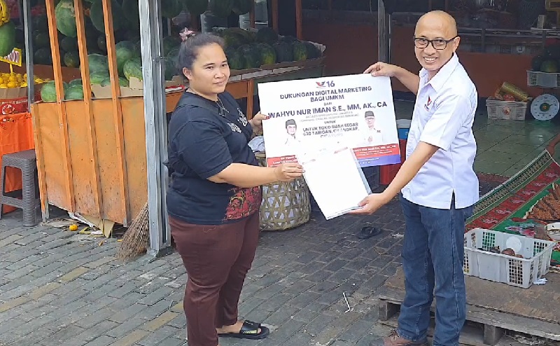 Aktif Dukung UMKM di Kalangan Perempuan, Perindo Bagikan KTA Berasuransi di Jaktim