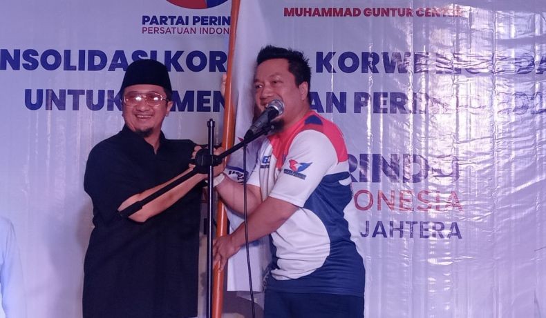 Ketika Bacaleg Partai Perindo UYM dan Muhammad Guntur Saling Puji