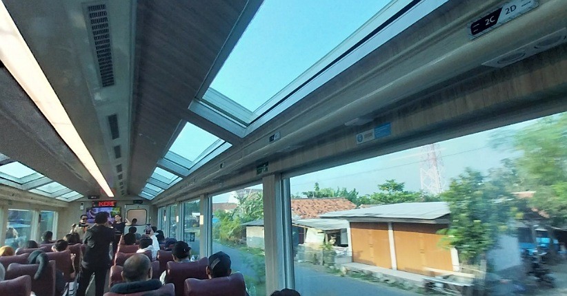 Sensasi ke Bandung Menggunakan Kereta Panoramic