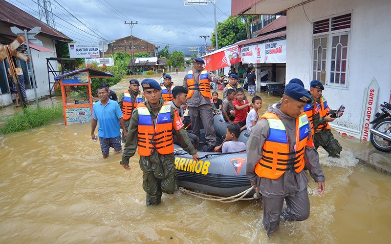 Banjir dan Longsor di Padang Pariaman: 1.138 KK Terdampak, 1 Orang Meninggal 