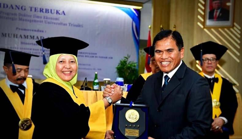 KSAL Sandang Gelar Doktor Universitas Trisakti, Lulus dengan Predikat Cumlaude