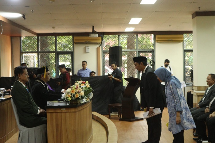 Rumuskan Kebijakan Asuransi Kesehatan, Komisaris Independen BSI Raih Gelar Doktor Ilmu Kesehatan Masyarakat UI