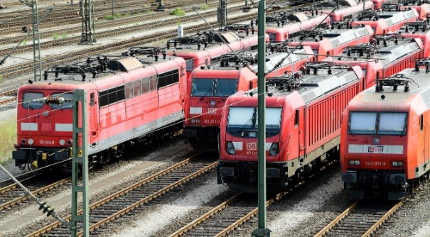 Kenapa Kereta Api Tidak Bisa Berhenti Mendadak? Ini Penjelasannya