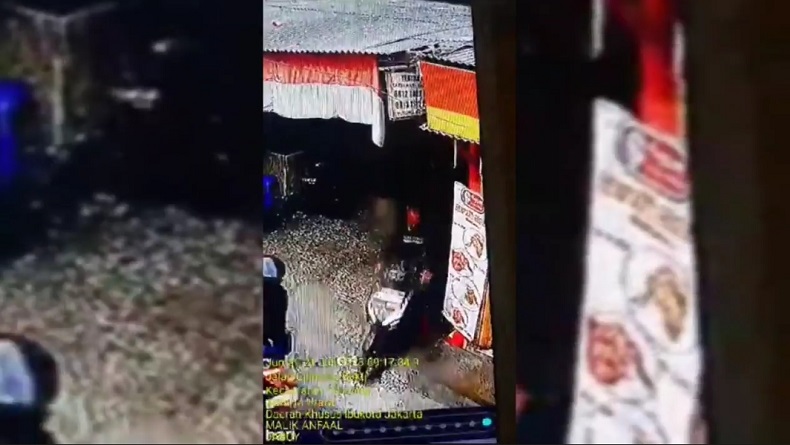 Kunci Masih Nyantol, Motor Tukang Pancong Dibawa Maling Bersarung di Jakut